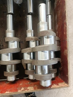 源頭廠家批發34CrNiMo6齒輪軸與25鋼鍛件，來圖定制鏈輪服務